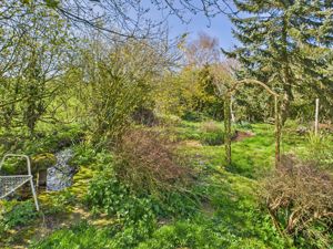 Side- click for photo gallery